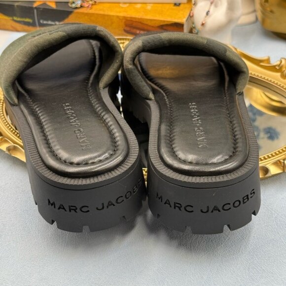 🆕 MARC JACOBS 🧿 NWOB The Camo Jacquard Lug Sole Slide - Sz 37 US 7 - Picture 11 of 15